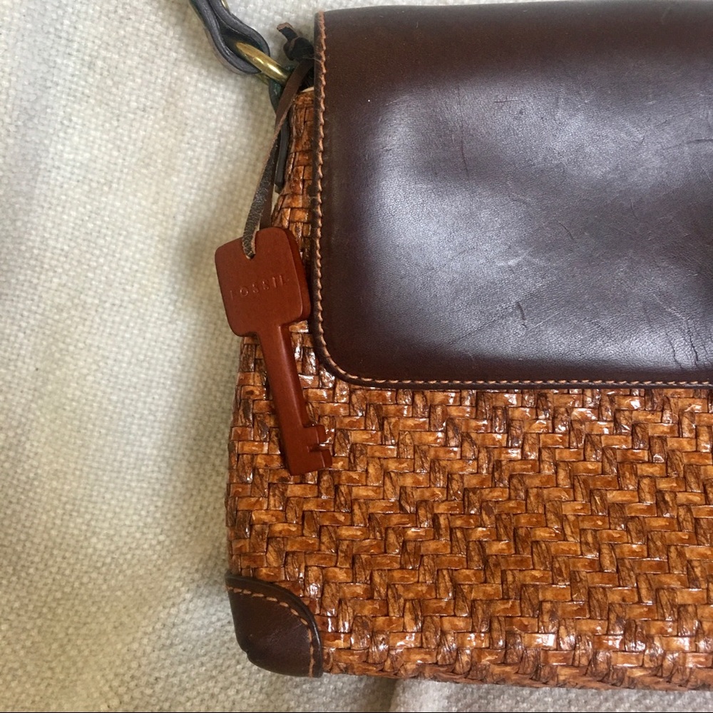 Vintage Fossil Woven Leather Shoulder Bag Baguette - Picture 2 of 8